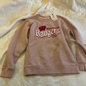 League Kids dusty pink Wisconsin Badgers sweatshirt. NWT. Size M 7-8